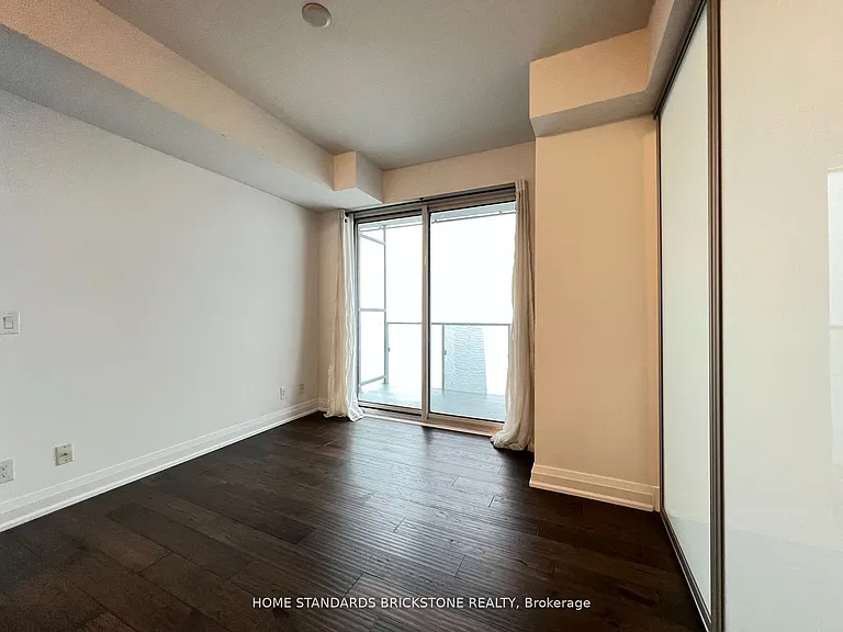 1080 Bay St #3609 — Photo 4