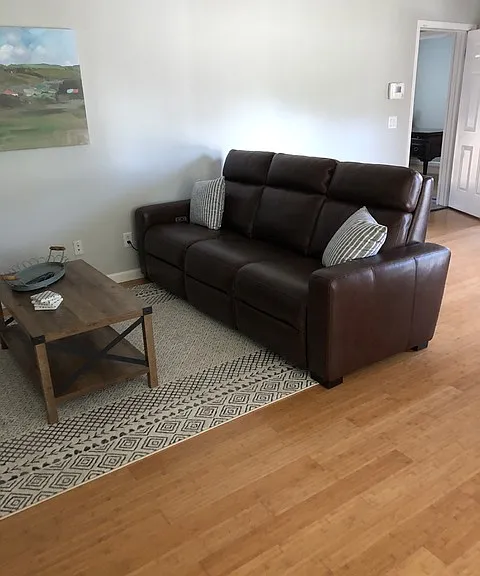 Irwin Ln — Photo 14
