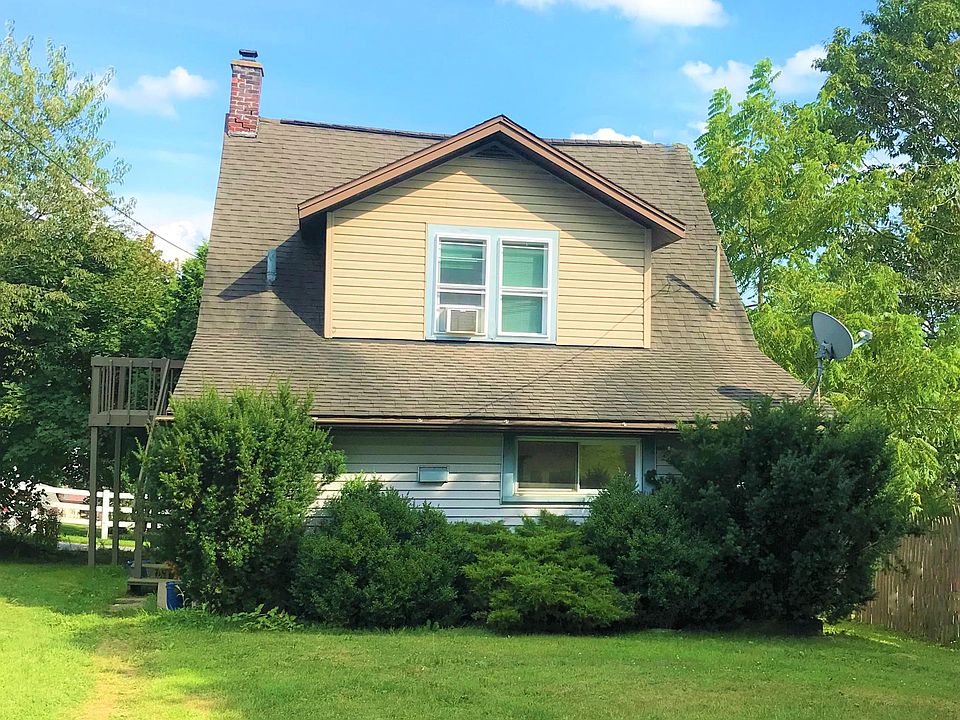 Exterior view and shared yard
