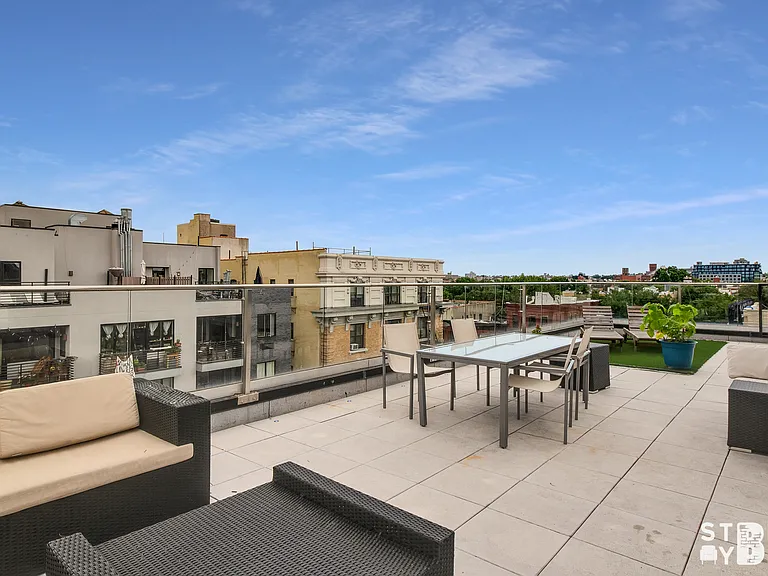 376 Franklin Ave #5F — Photo 15