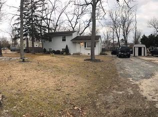 32 Cedar Lake Dr, Williamstown, NJ 08094