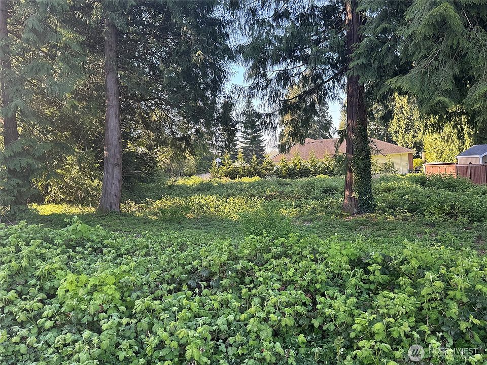 1st image of 2205 Cedarwood Lane