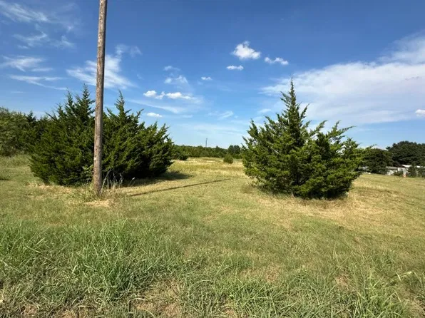 1621 Hudson Ct, Alvarado, TX 76009