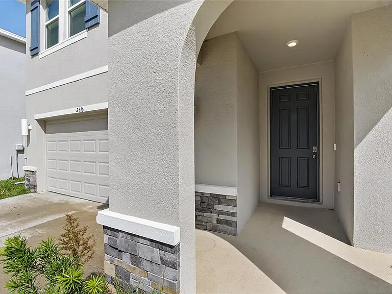 2546 Warren Acres Blvd — Photo 69