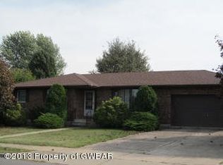 8 Lyndwood Ave, Hanover Township, PA 18706