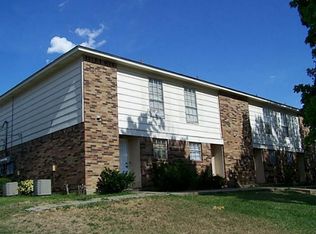 3825 Coates Cir, Benbrook, TX 76116