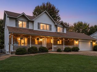 1208 Tierney Dr, New Richmond, WI 54017