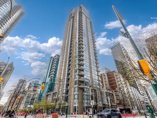 1308 Hornby St, Vancouver, BC V6Z 0C5