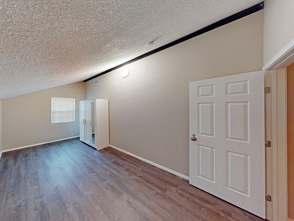 1st image of 1702 Dixie Ln #2A-710974