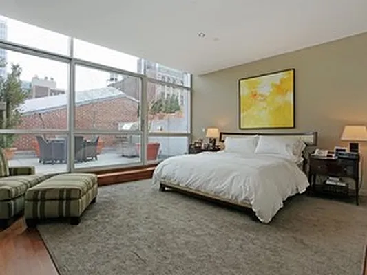 Sold by Corcoran | media 23