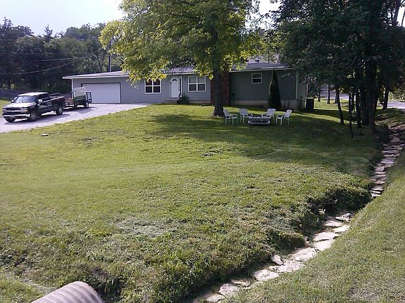 2nd image of 16 Edgemont Dr