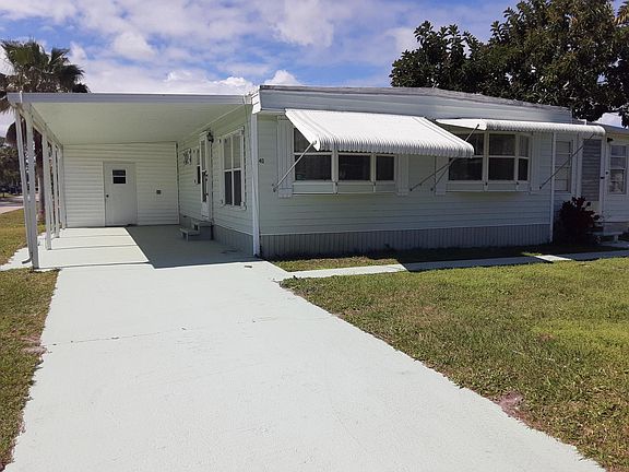 2nd image of 40 Monterey Way