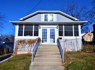 328 E 8th St, Lockport, IL 60441