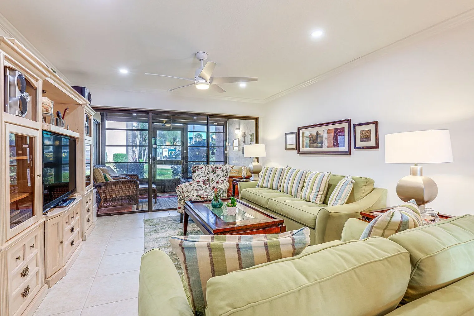 1 bed, 1.0 bath, 753 sqft, $3,790 — Photo 1