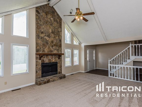 2nd image of 2236 Blenheim Ct