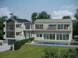 123 South Rd, Westhampton, NY 11977