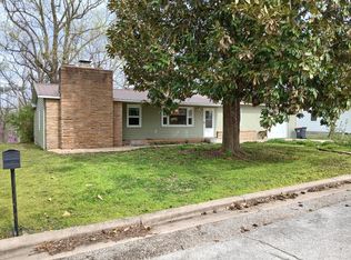 110 Sunset Heights Rd, Cassville, MO 65625