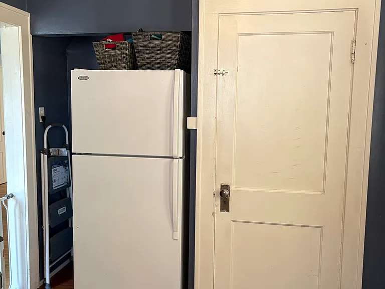 4519 Woolworth Ave — Photo 27