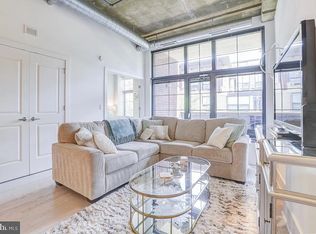 2328 Champlain St NW APT 325, Washington, DC 20009