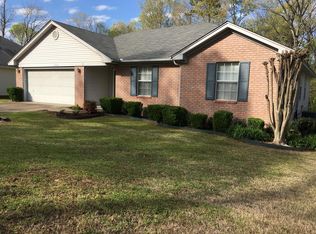 2505 Creekside Dr, Little Rock, AR 72211
