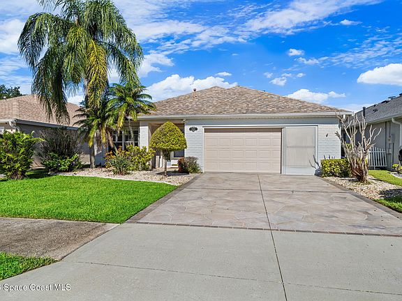 2nd image of 7895 Citrus Creek Dr