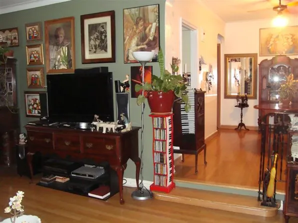 112-50 78th Avenue image 1 of 11