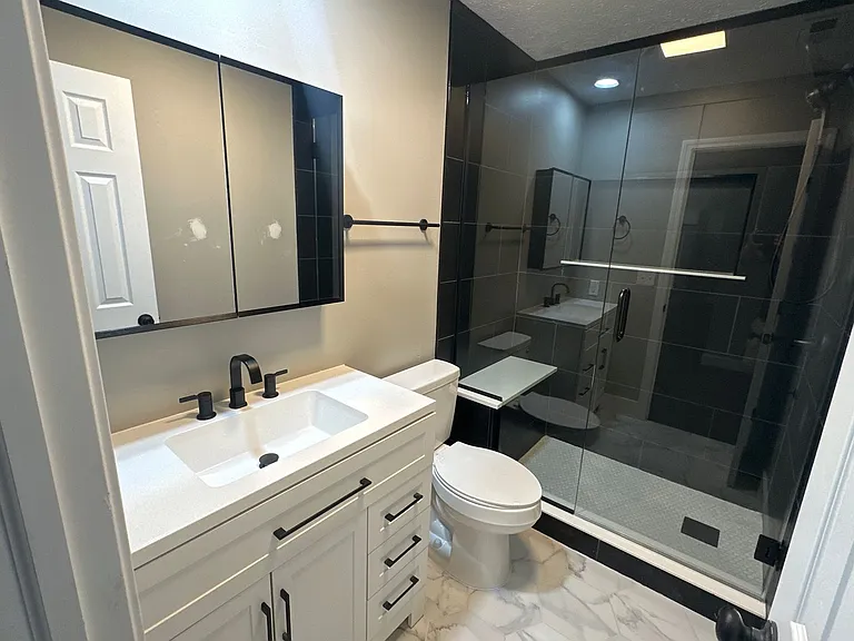 Chittenden Ave 76 MLR — Photo 21