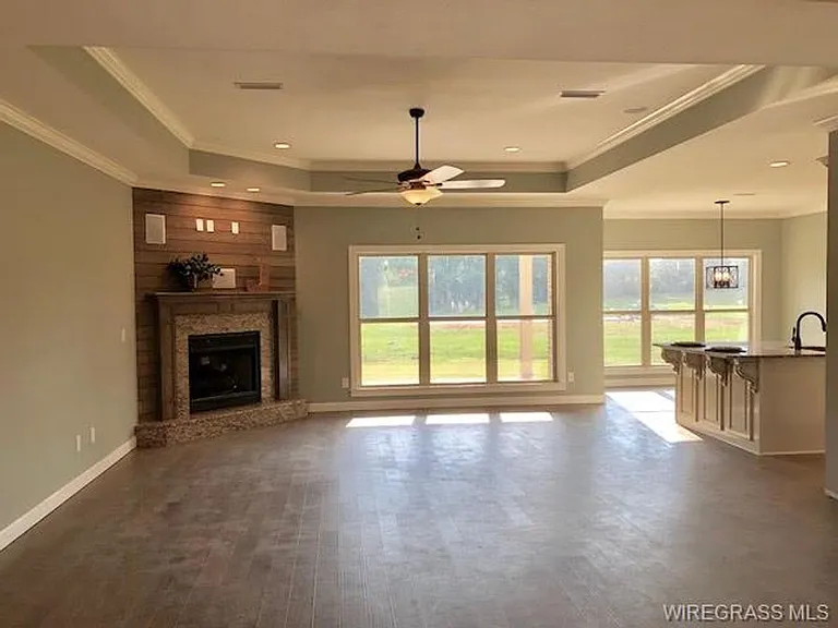 6683 County Road 708 — Photo 3