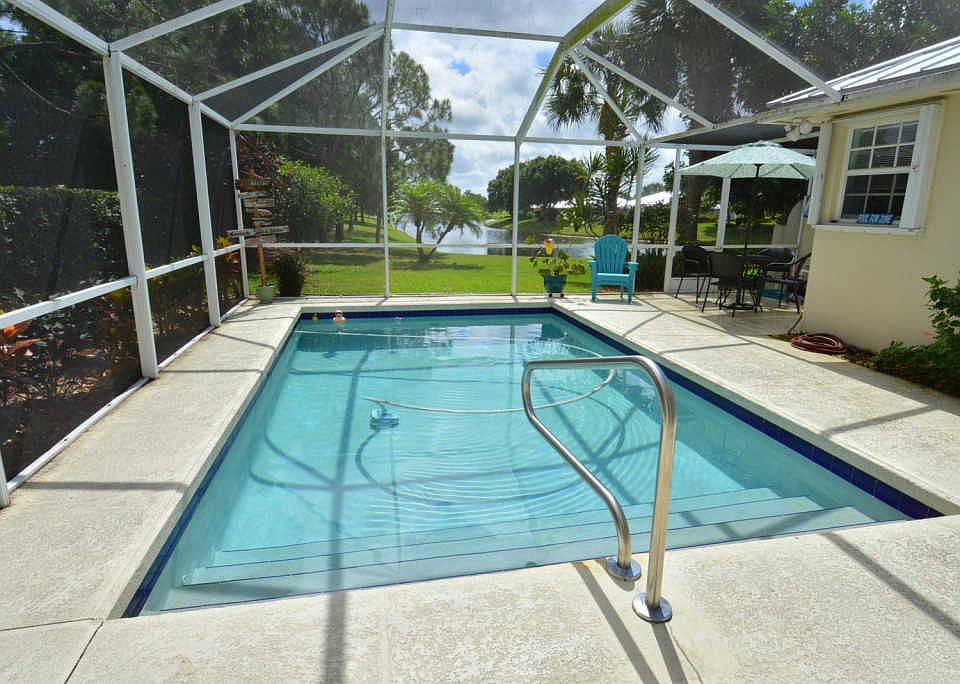 1st image of 1529 SW Waterfall Ct