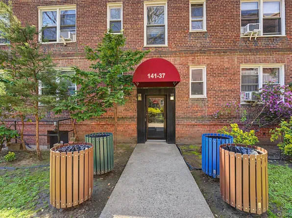 14137 79th Avenue #3O, Flushing, NY 11367