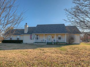 5957 County Ln #302, Carl Junction, MO 64834