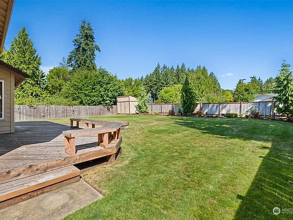 2nd image of 4604 39th Avenue SE