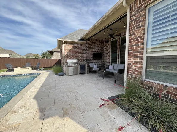 2251 Kennedy Dr, Frisco, TX 75034