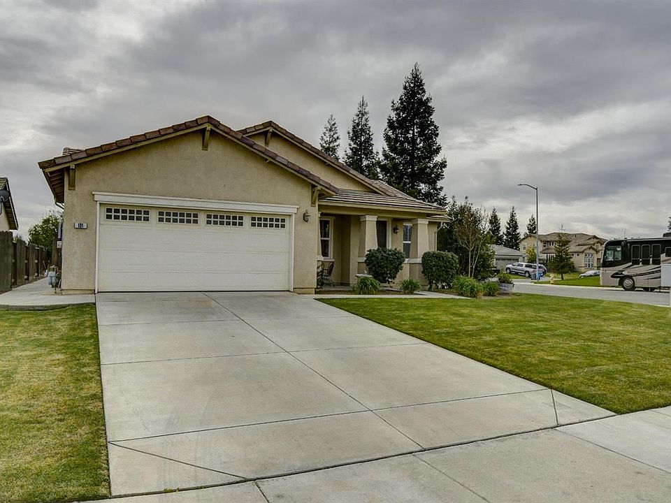 1st image of 101 Peterson Pl