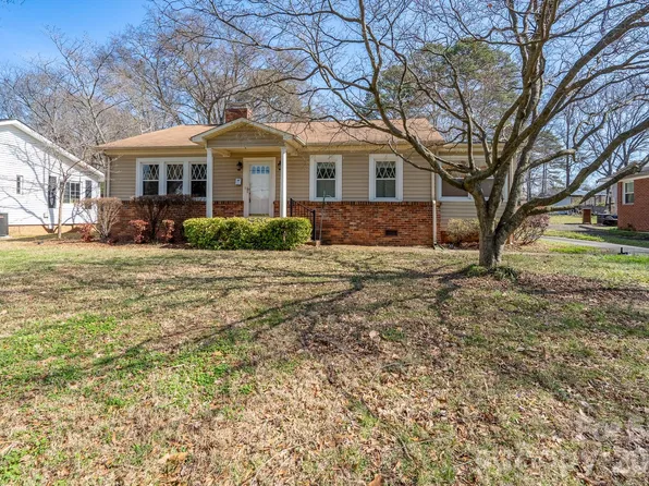 541 Union St S, Concord, NC 28025