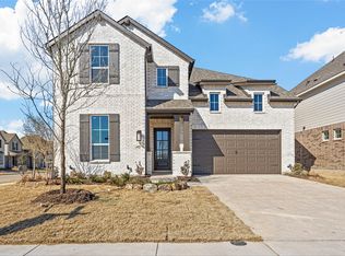 412 Hummingbird Ln, Van Alstyne, TX 75495