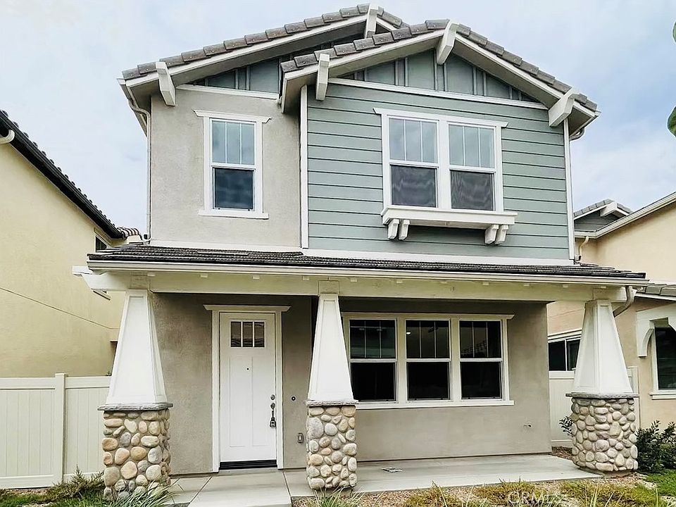 1st image of 5567 Seville Dr