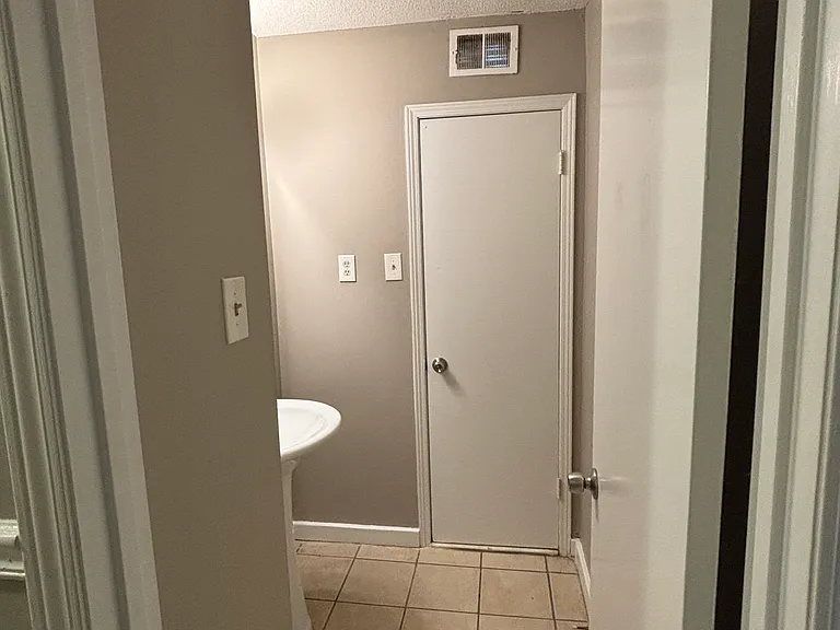6551 Oak Park Dr — Photo 15