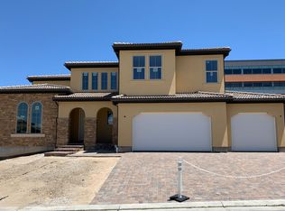 9440 E Winding Hill Ave, Lone Tree, CO 80124