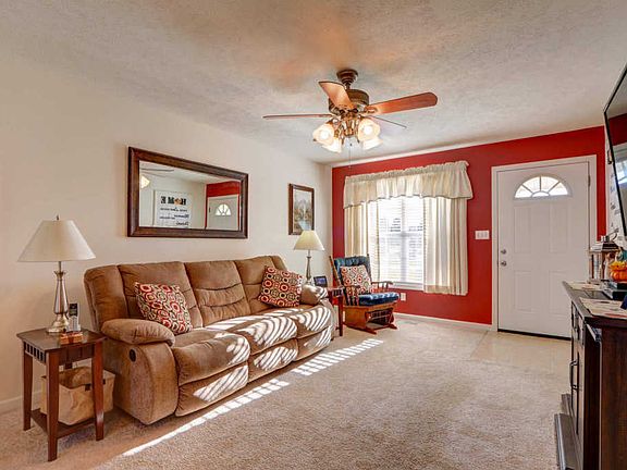 4th image of 11441 Kestrel Ct