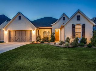 692 Lookout Point Ave, Aledo, TX 76008