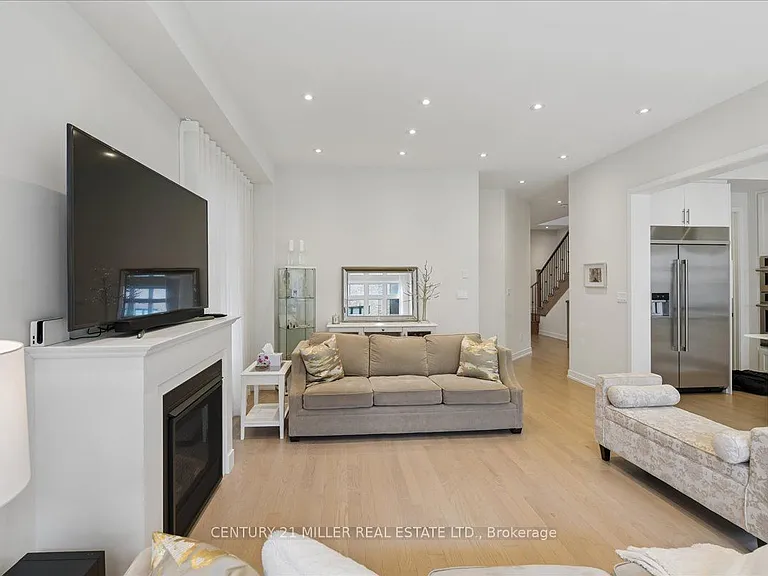 1358 Loon Ln — Photo 9