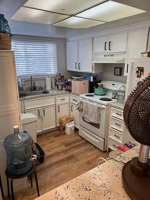 1st image of 415 S Willard Ave APT 2