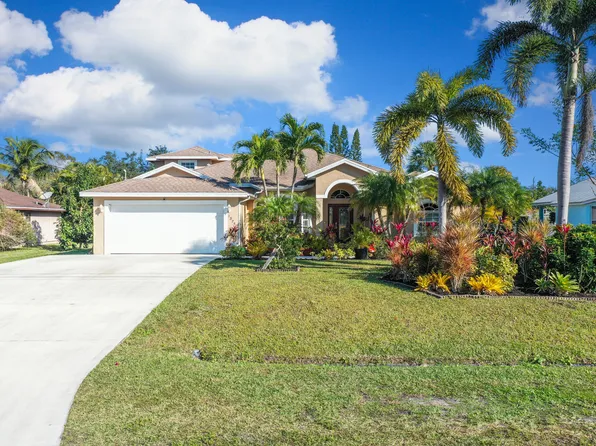 1375 SW Vicuna Lane, Port St Lucie, FL 34953