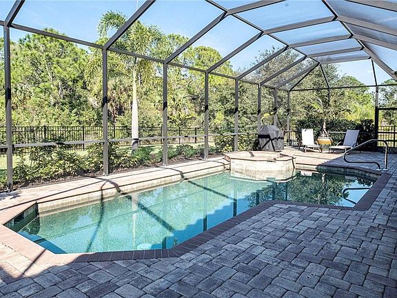 3rd image of 20957 Loggia Ct