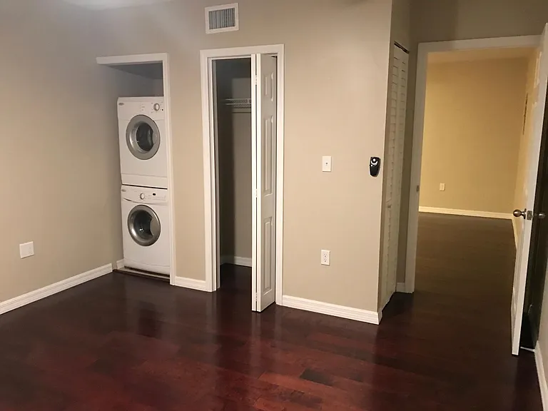 1500 Campbell Ave #4 — Photo 10