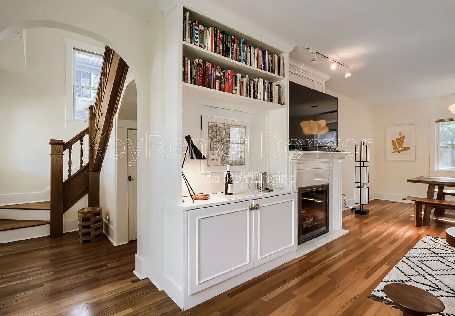 2 bed, 2.0 bath, 1800 sqft, $6,500 — Photo 4