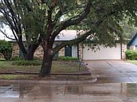 1st image of 1905 Hawthorne Ln