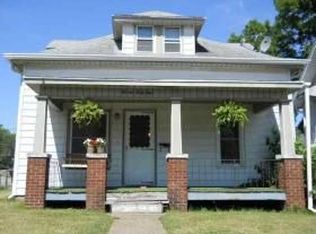 1149 26th St, Moline, IL 61265