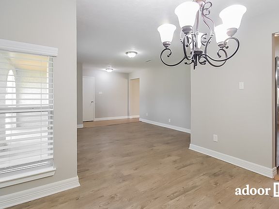 5th image of 15830 Cardono Ln